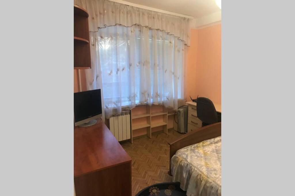 Уютненькая Квартирка Kijów Zewnętrze zdjęcie
